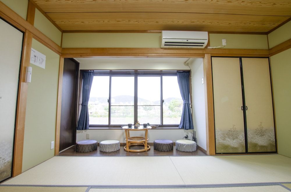 undefined Kawabata 7