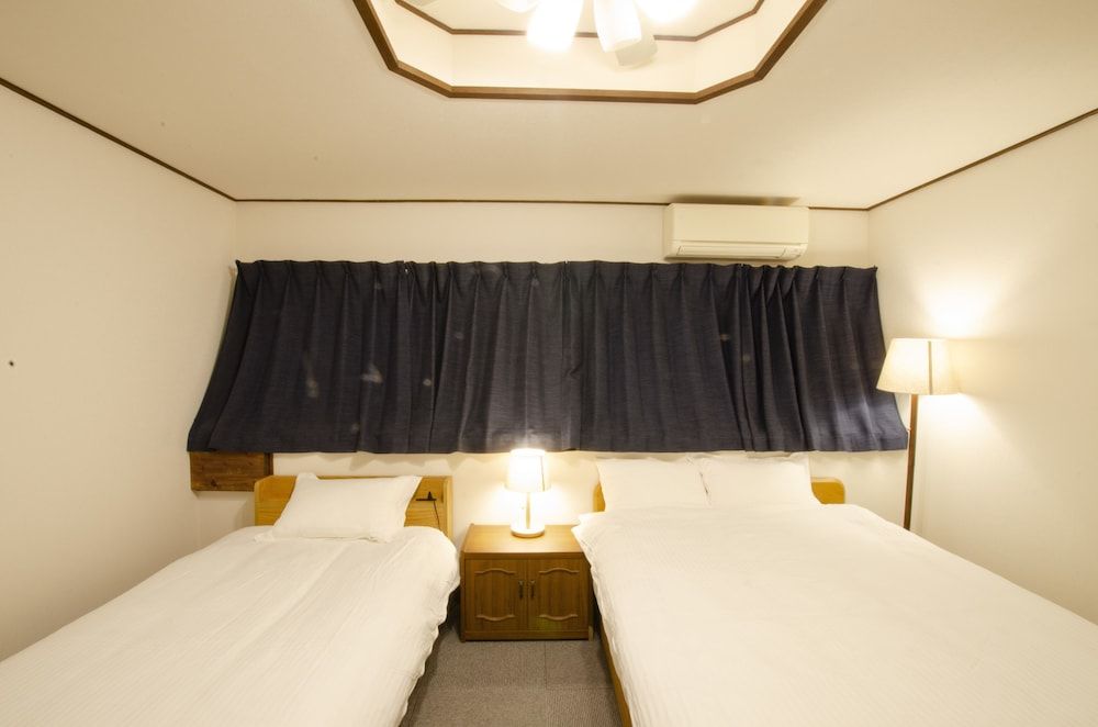 undefined Kawabata 10