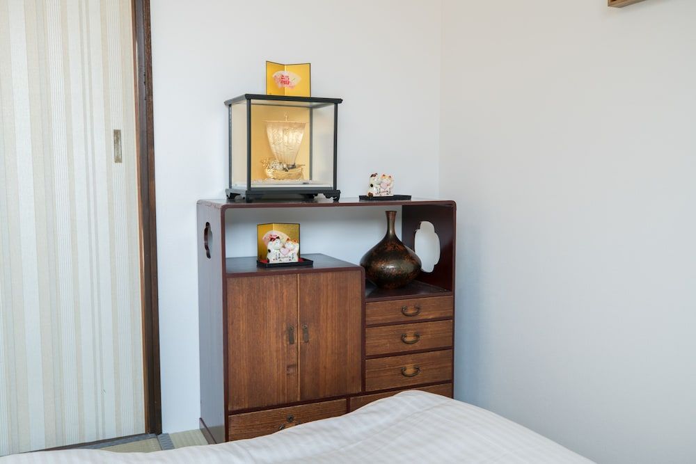 Karan Toji Private Vacation Home 17