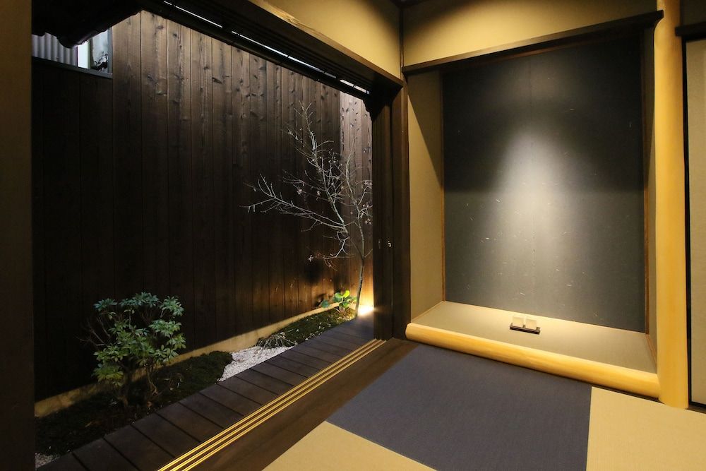 undefined Chizuruan 4