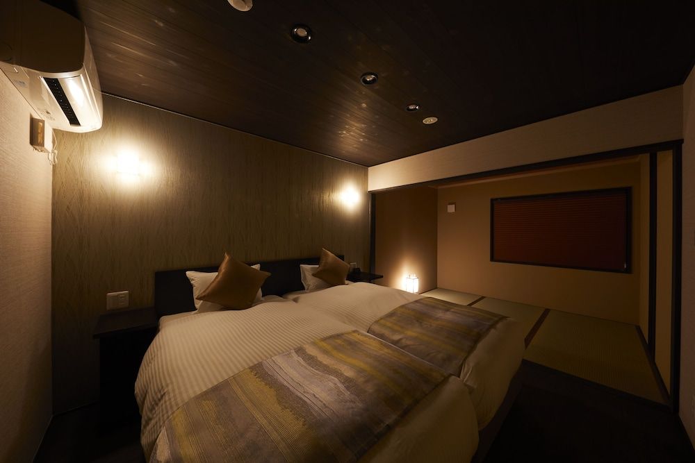 undefined Rinn Hanayacho Asagiri