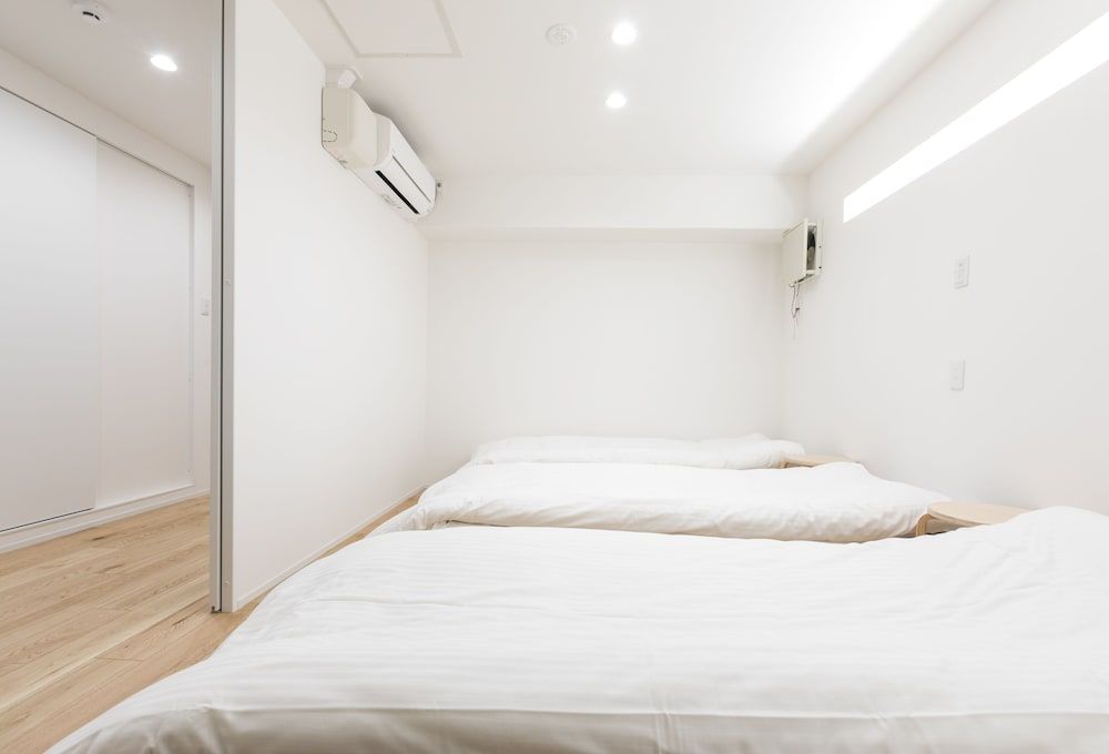 undefined Enzo Kyoto Gojo 8