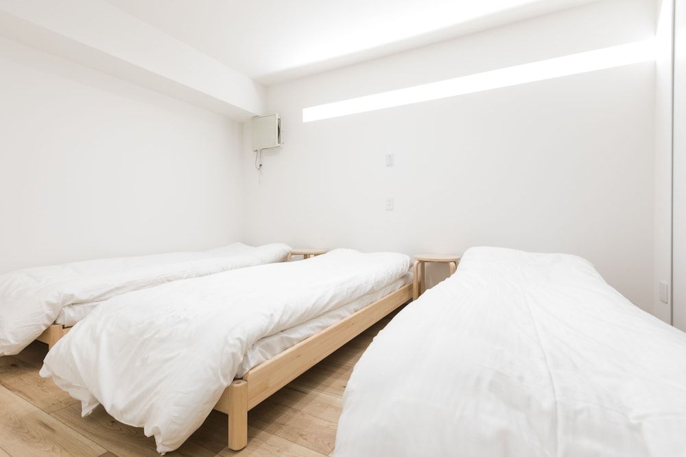 undefined Enzo Kyoto Gojo 2