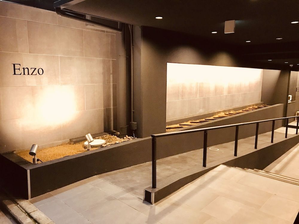 undefined Enzo Kyoto Gojo 6