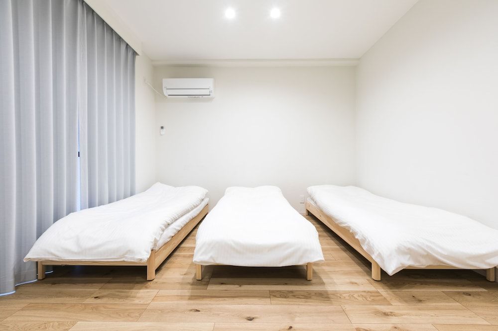 undefined Enzo Kyoto Gojo 5