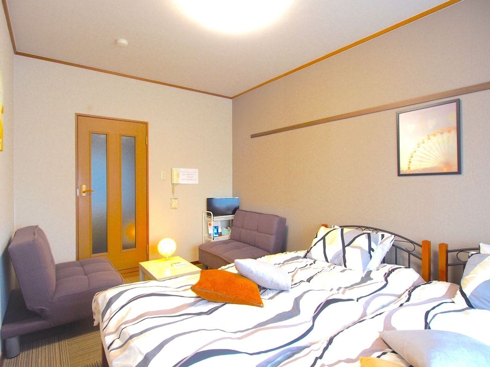 Hotel Tenjin Western Style Room (2 single beds and a sofa bed) A 2