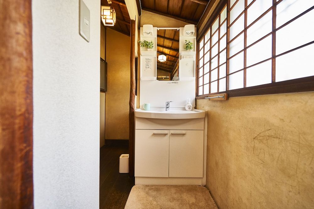 Tansada Private Vacation Home 10