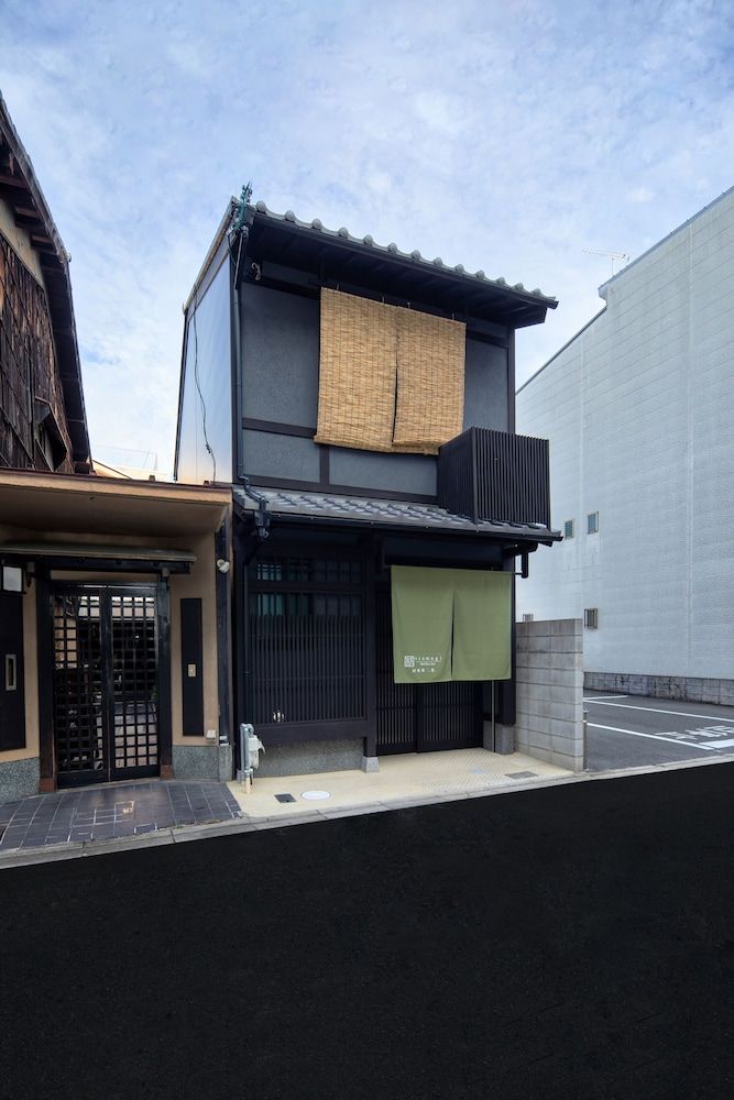 undefined Kanade Kawaramachinijo 3