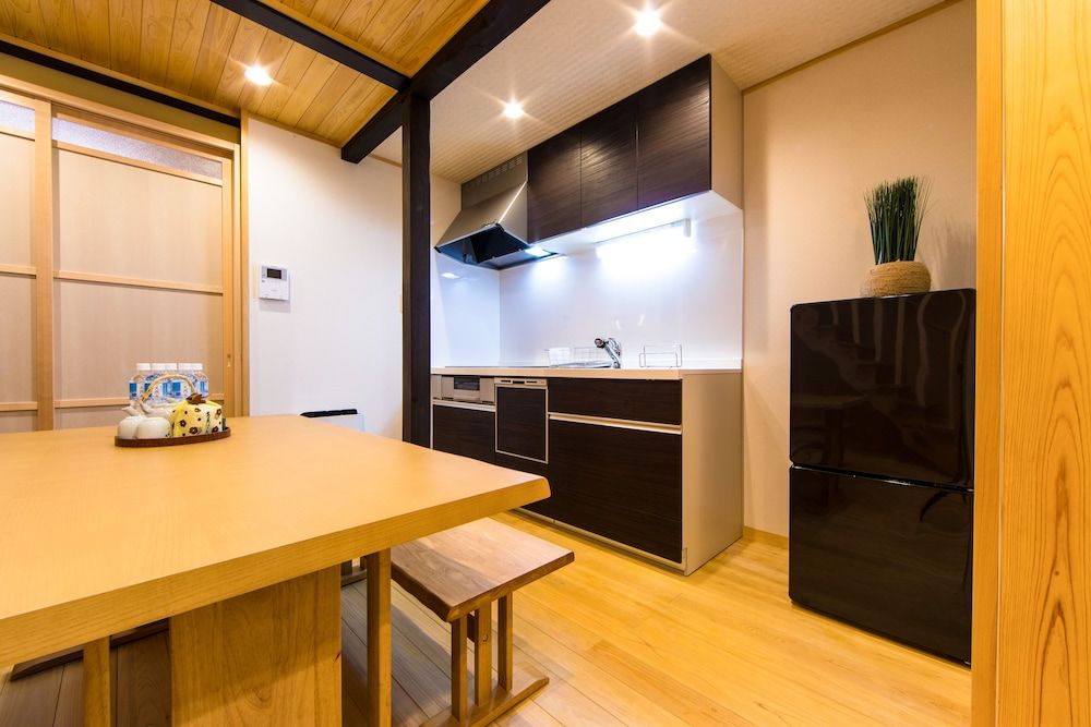 undefined Miro Rakusan Tei 10