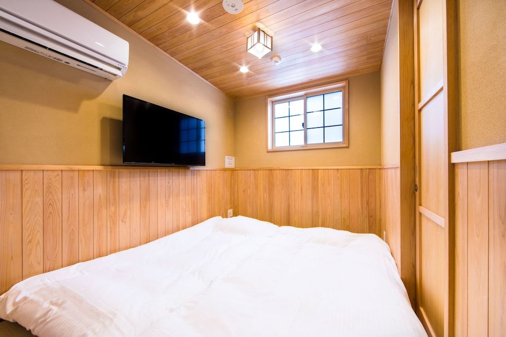 undefined Miro Rakusan Tei 5