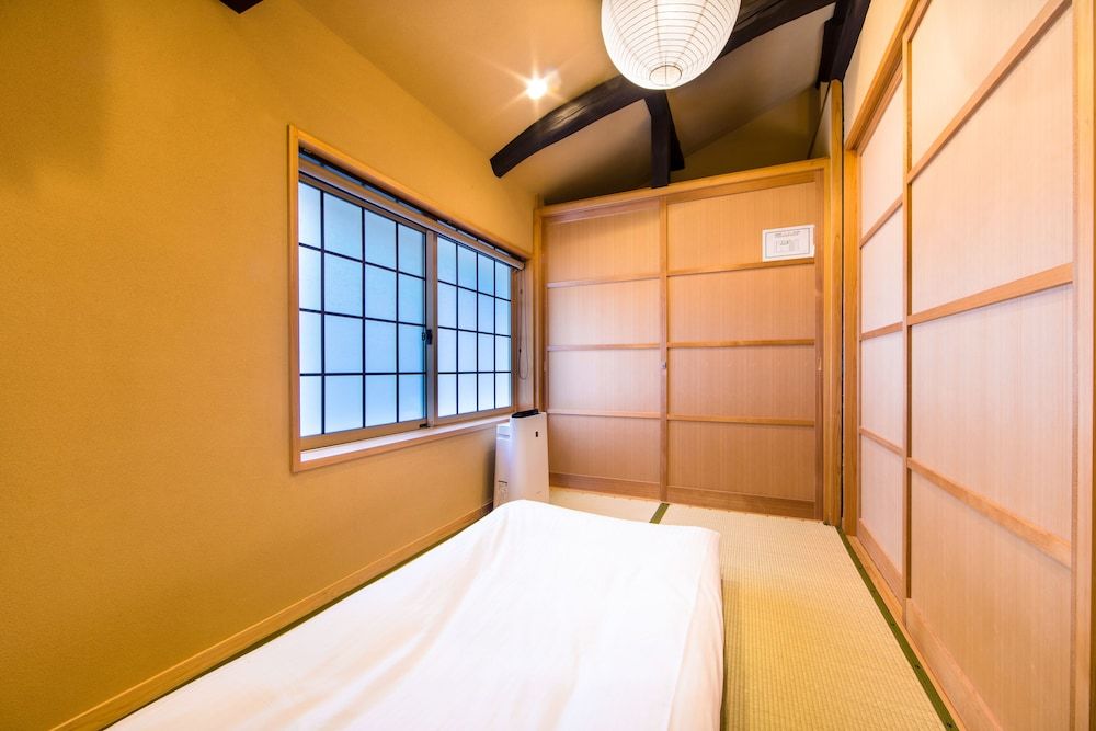 undefined Miro Rakusan Tei 4