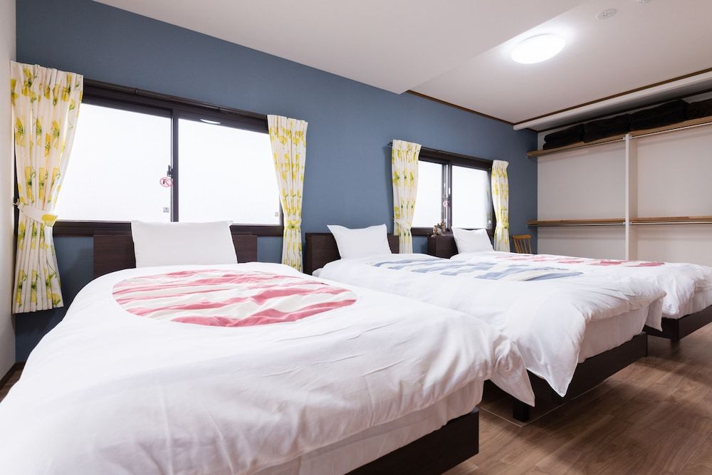 undefined Three Wave Nijo 6