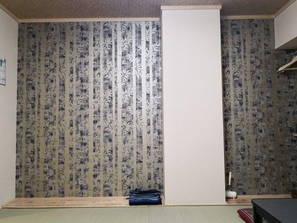 Bichiku Yasaka Deluxe Double Room with Bath 4