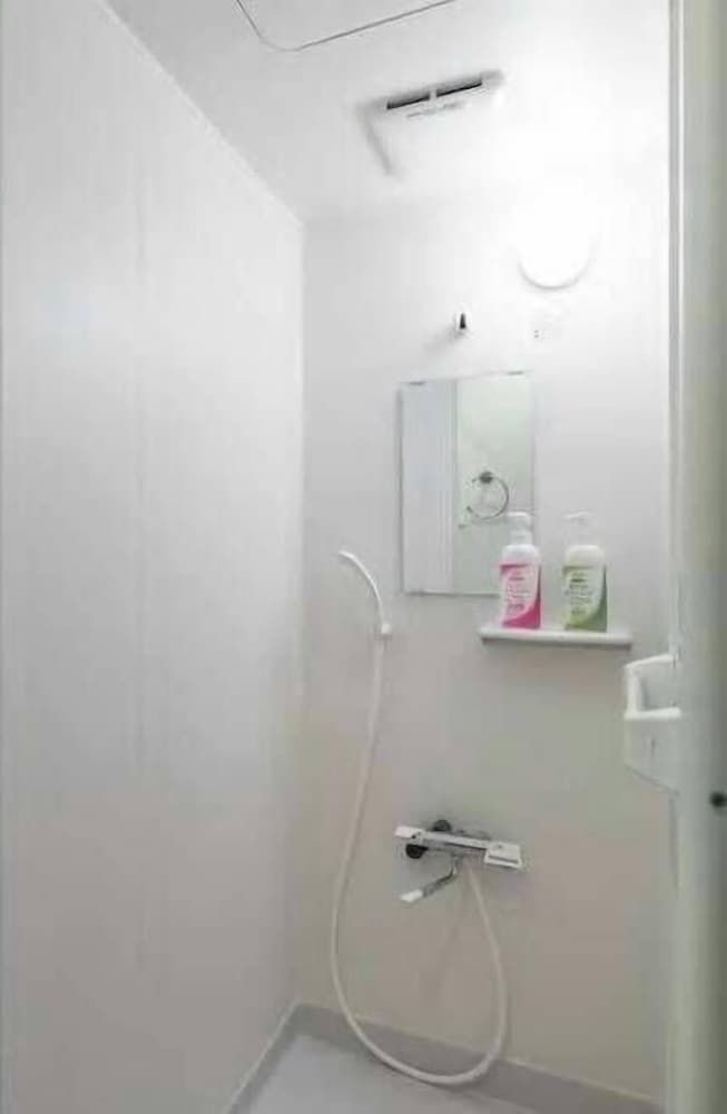 Kinkaku Ryokan Japanese Style Room (103) 12