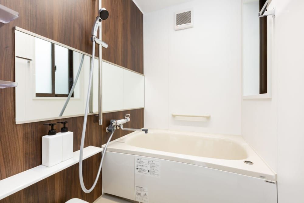 Kyomachiya Kaede Studio, Garden View 9