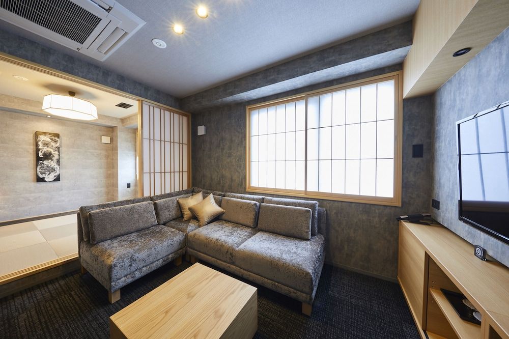 Rinn Shijo Nishinotoin Deluxe Room 15