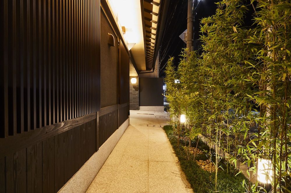 undefined Rinn Shijo Nishinotoin 10