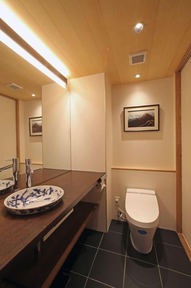 Hana Touro Hotel Gion Deluxe Twin Room, Landmark View 5