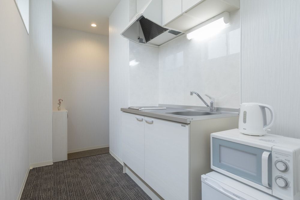 Rakuraku Inn Miyabi Triple Room 7