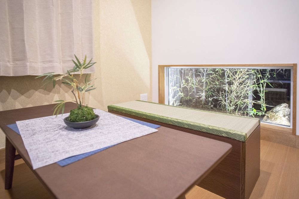 Nijojo Taiken Inn Family Room 12