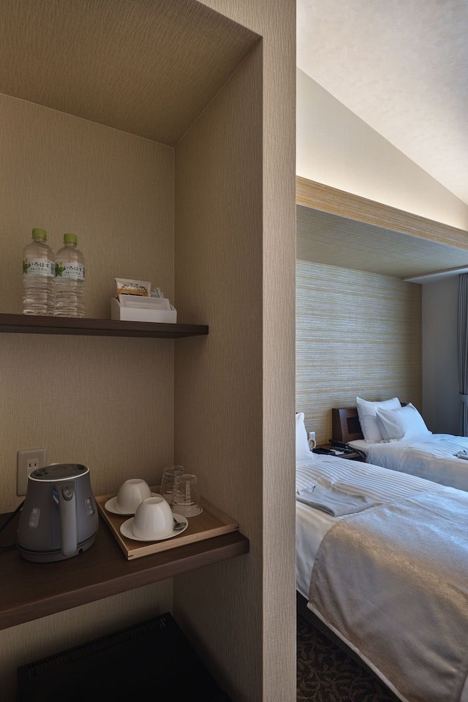 Hotel Arrows Arashiyama Superior Twin Room 8