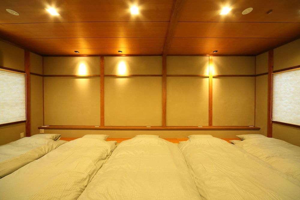 undefined Asana-Yuuna 3