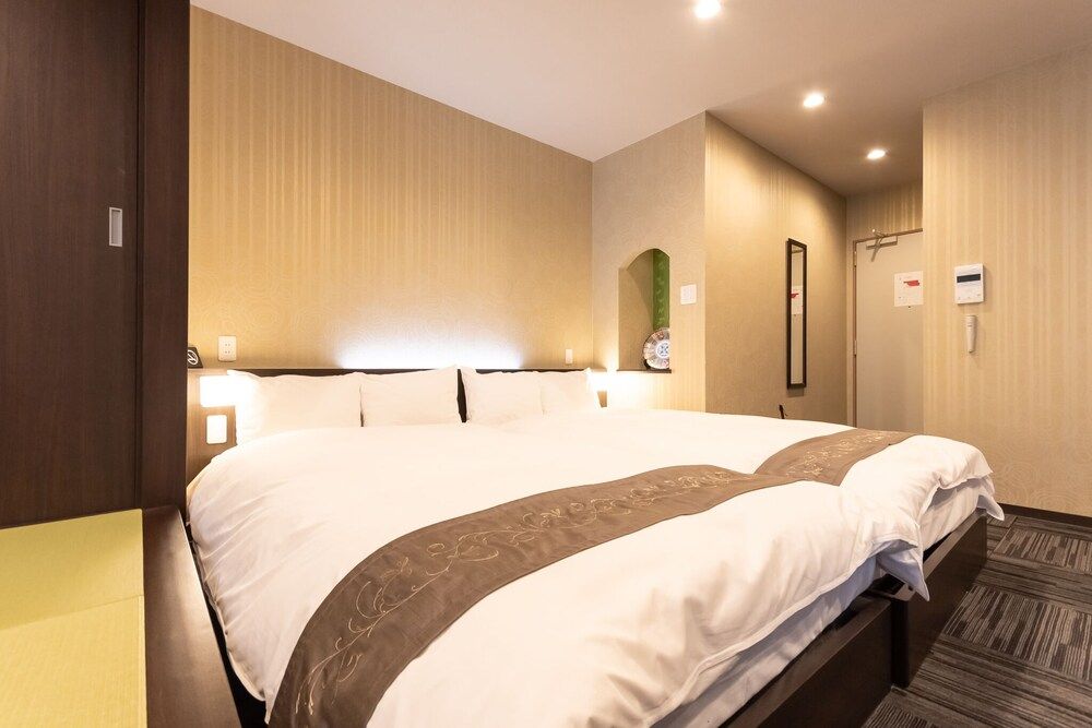 undefined Heian Sakura 10