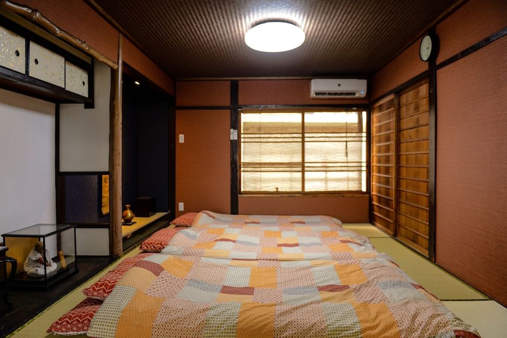 undefined Nishioji Tanuki 7