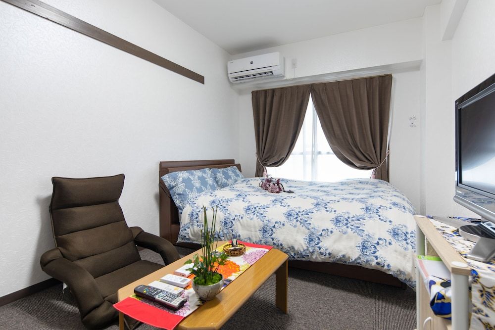 undefined Tatsuya house 202 2