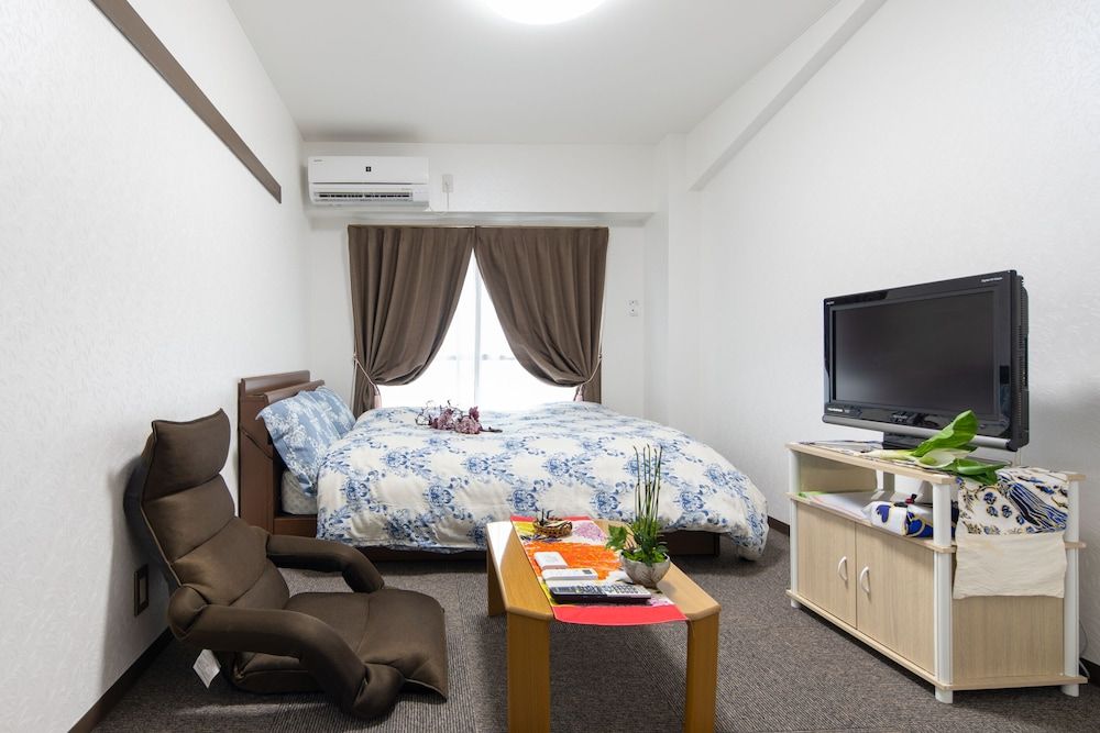 undefined Tatsuya house 202 3