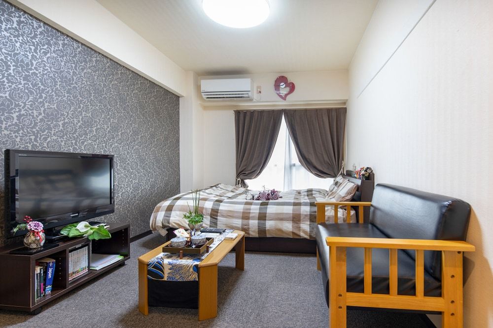 undefined Tatsuya house 8 4