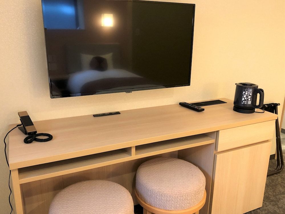 undefined You’s (Use) 6