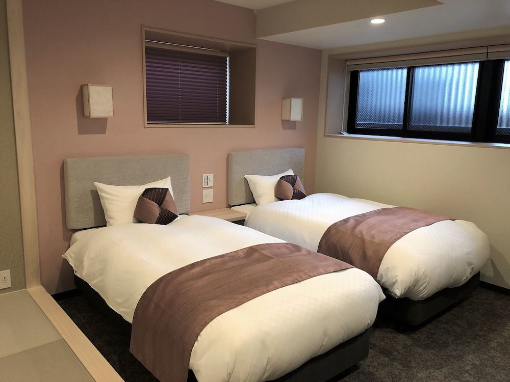 undefined You’s (Use) 4