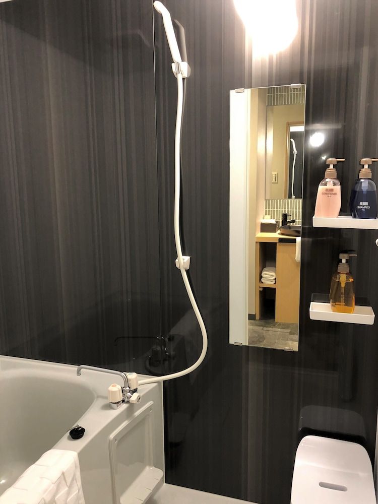 undefined You’s (Use) 8