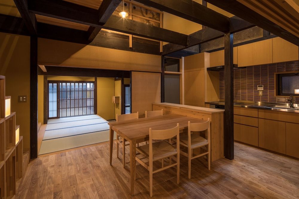 undefined Marukyo Gakurinan 8