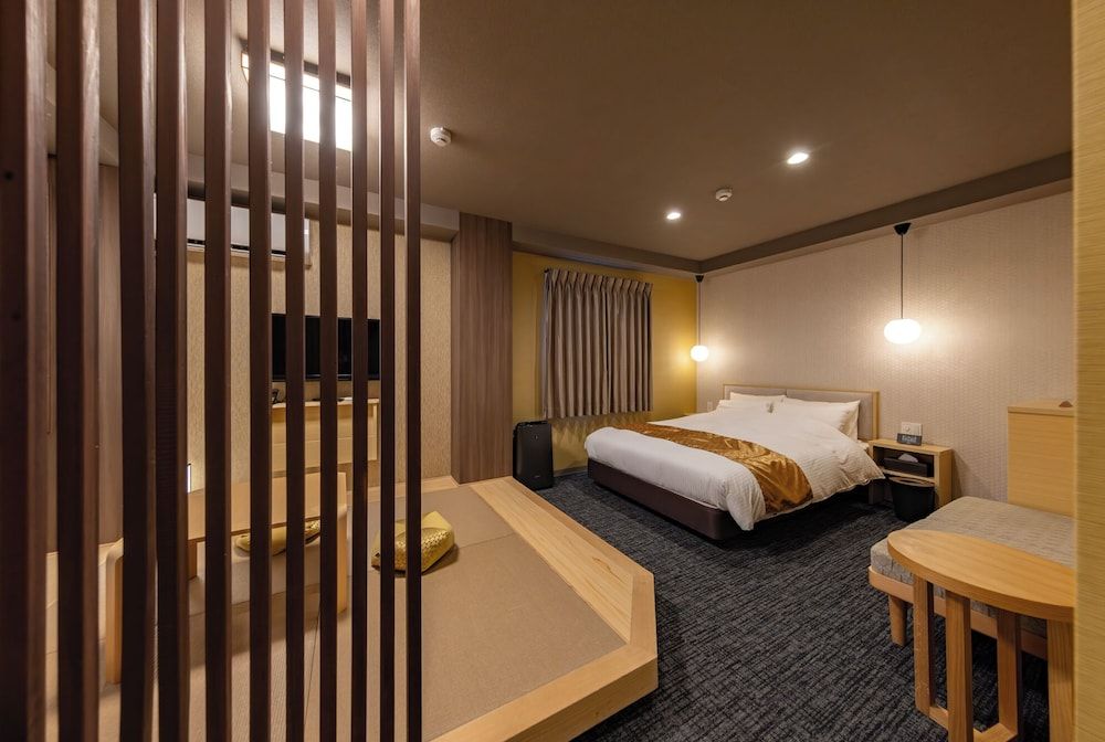 MADOKA Kyoto Station West Double Room 4