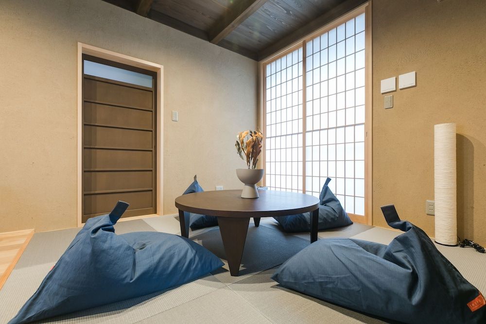 No.8 Kyoto Room for 6 Guests 2