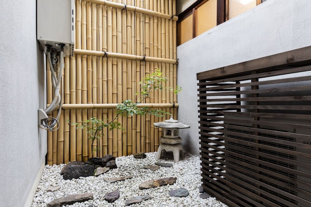 undefined Uguisuan 4