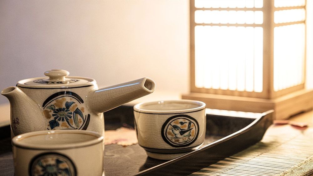 undefined Bungetsu Shokaku Kaikan 4