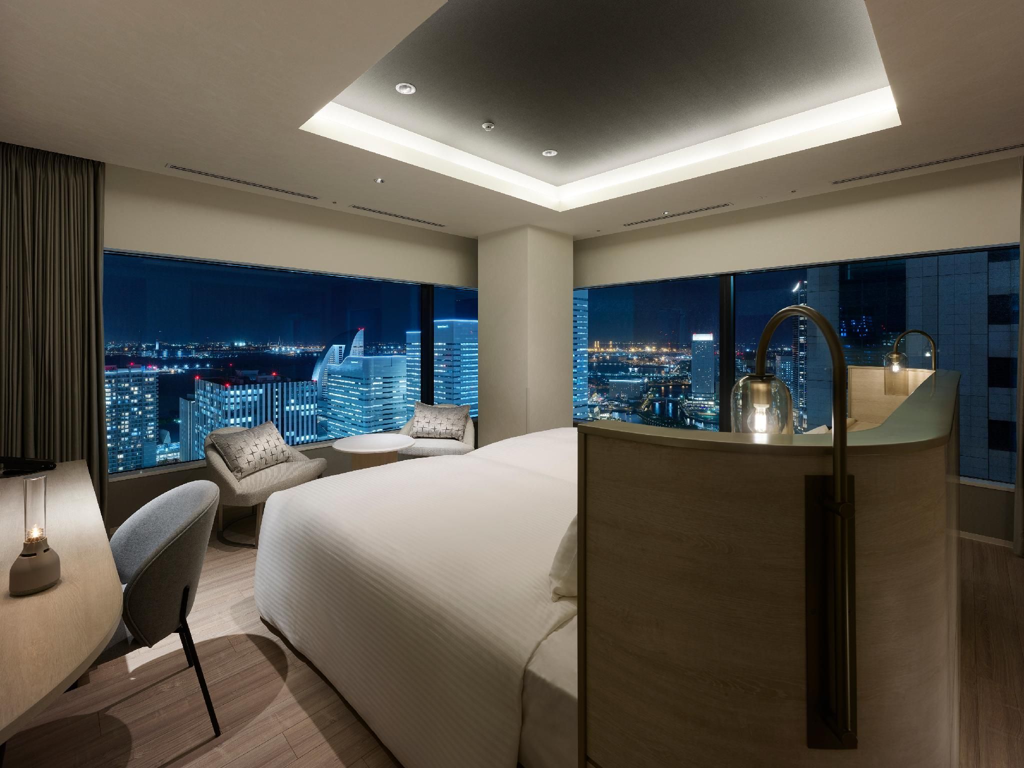 Executive - 2 Beds, Corner Room