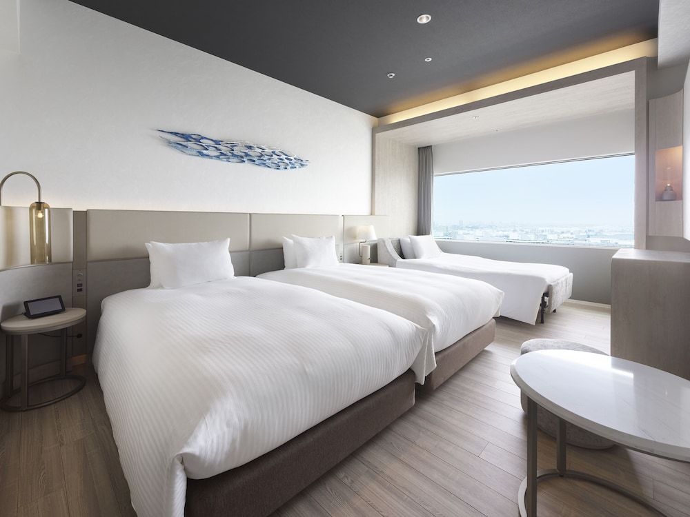 Mitsui Garden Hotel Yokohama MM Premier Deluxe , 2 beds (+ extra), Non Smoking 2