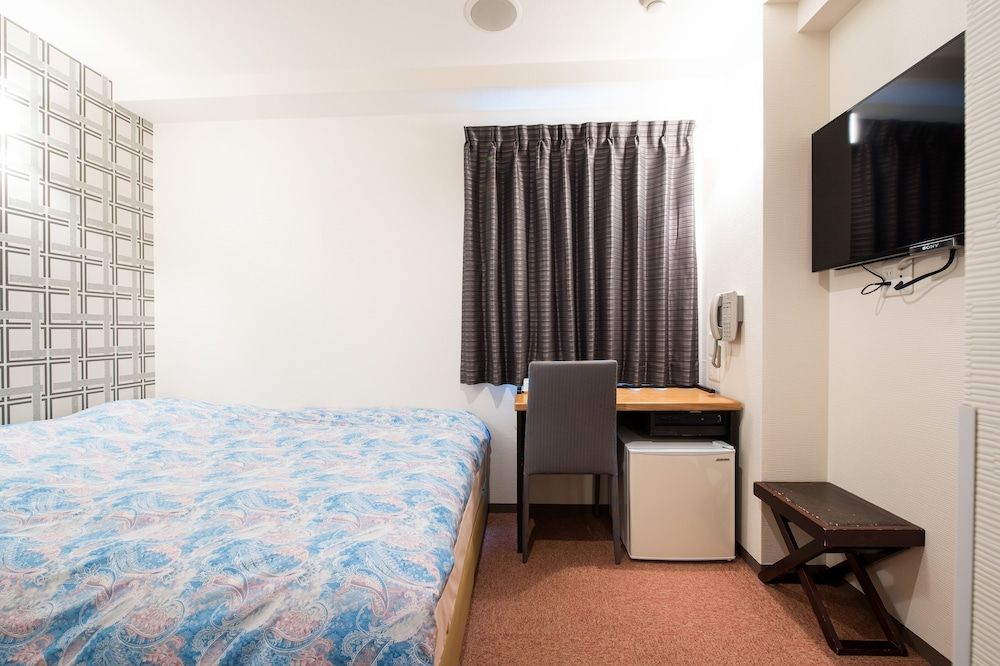 Standard Semi Double Room Non Smoking
