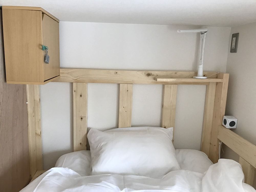 Economy Room, 4 People