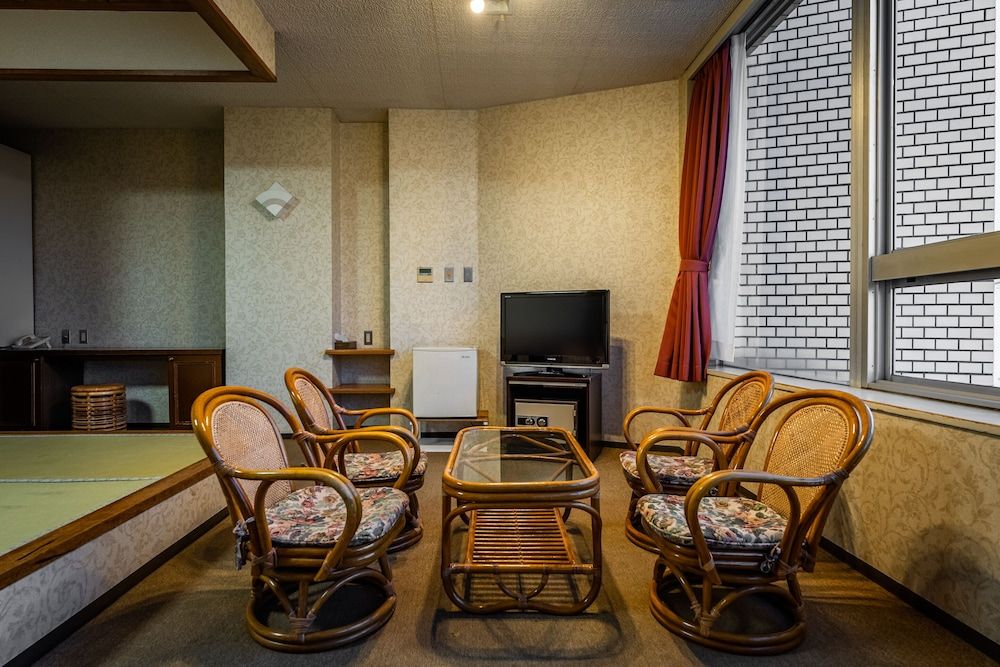 Grande Room - Japanese Western style up to 6 guests (Non-Smoking)