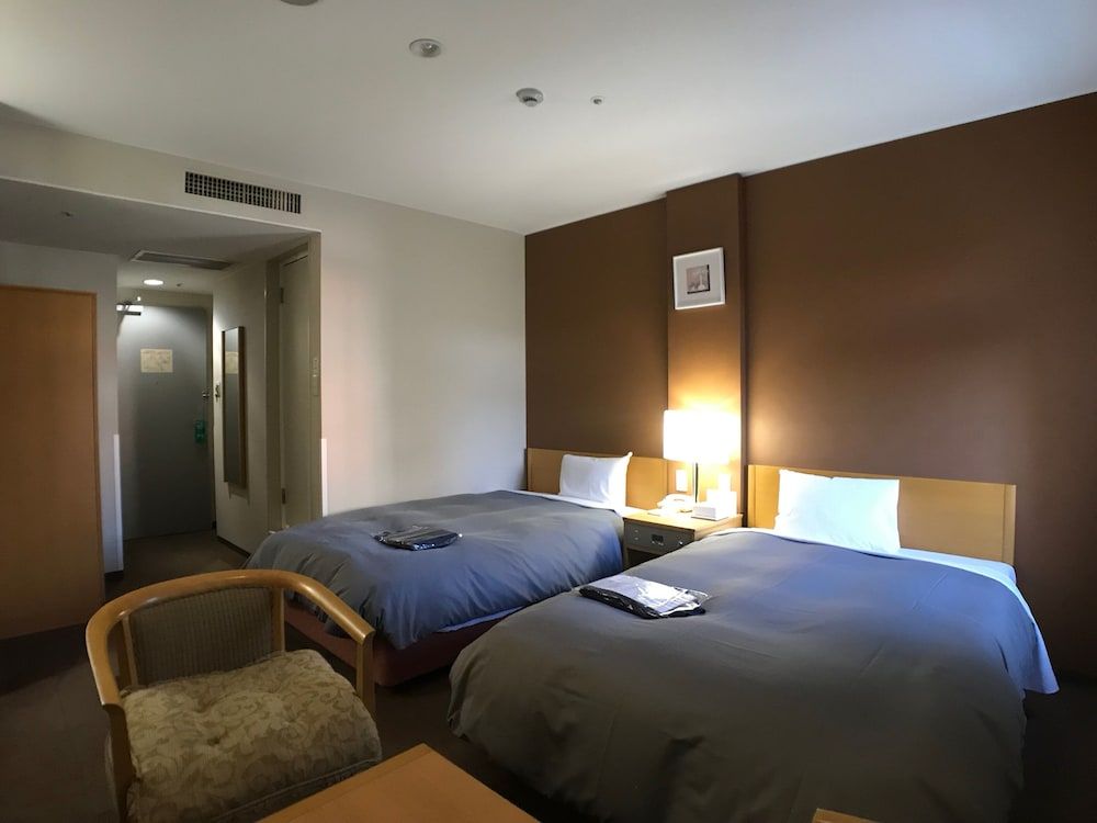 Standard Twin Room, Smoking