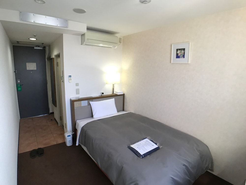Value Single Room, Smoking