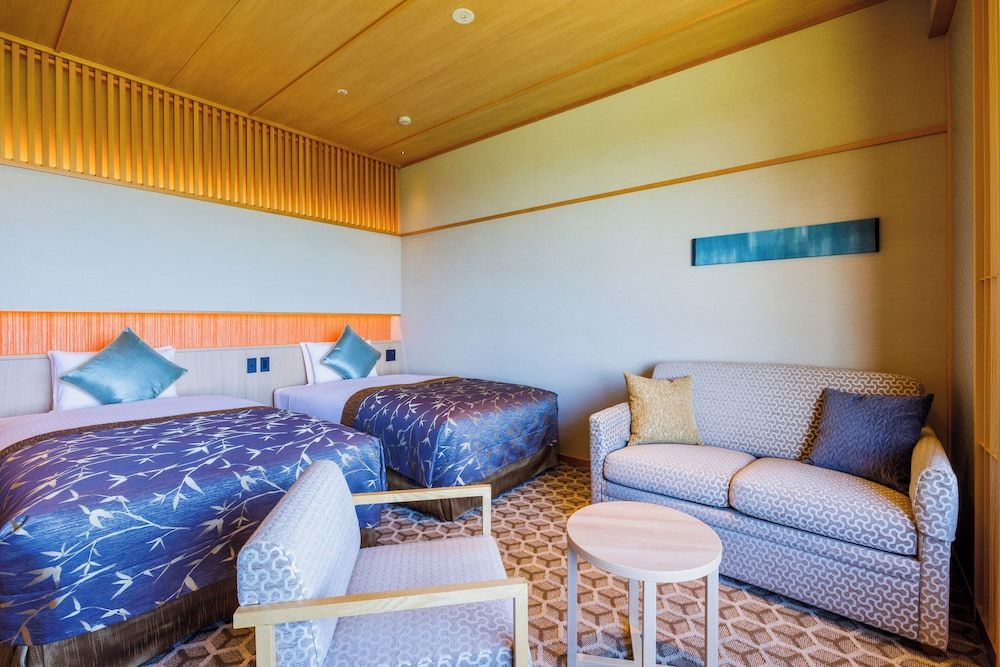 Superior Twin Room, Ocean View (With Shower Booth) Non Smoking