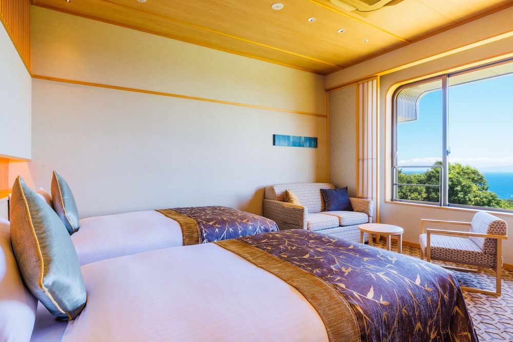 Superior Twin Room, Ocean View (With Shower Booth) Non Smoking