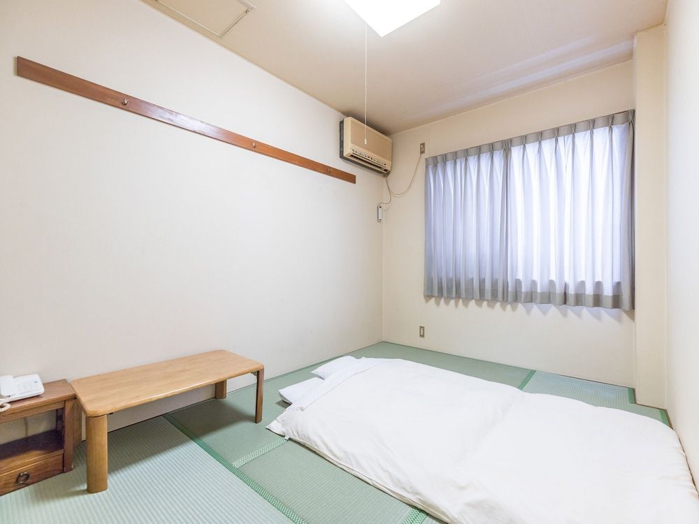 Japanese Single Room with Shared Bathroom, Smoking