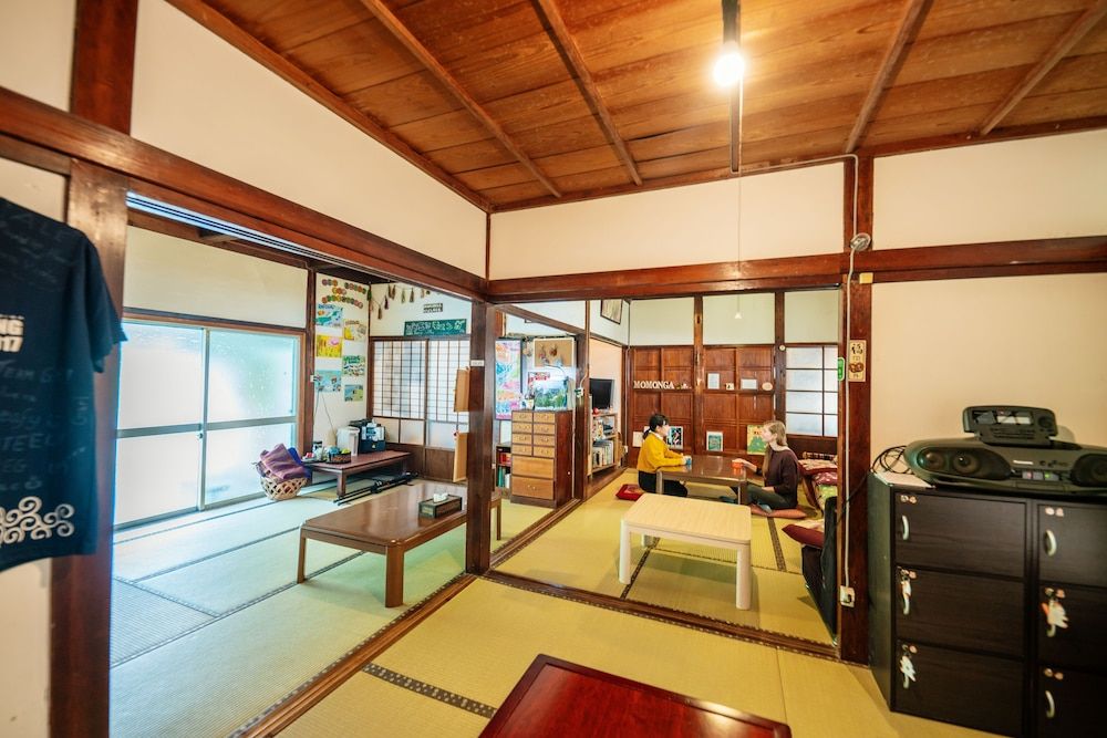 Japanese Style Room for 2 guests with Shared Bathroom